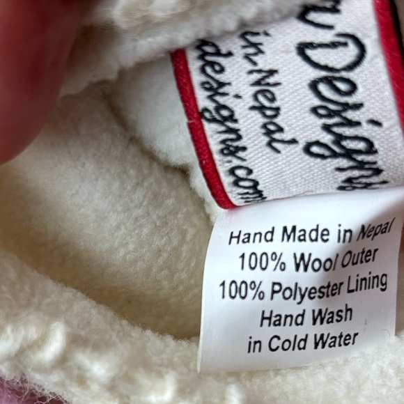 Nirvana Designs Unicorn Hat.Hand Knit + Mittens. wool. Handmade.NEW.M/L youth - Picture 15 of 16